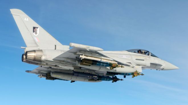 Saab utruster britiske kampfly med pyroteknisk beskyttelse