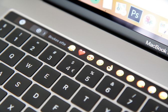 Touch Bar-området endrer seg avhengig av hvilket program du bruker.
