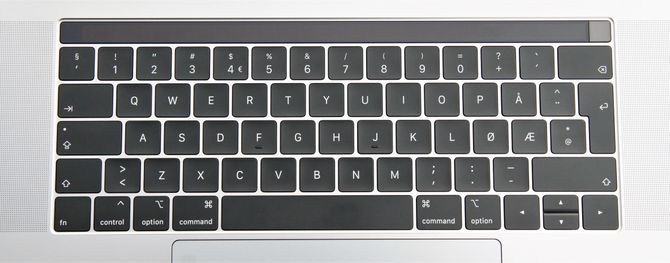 Tastaturet til Macbook Pro er bra, men vi savner den fysiske escape-tasten.