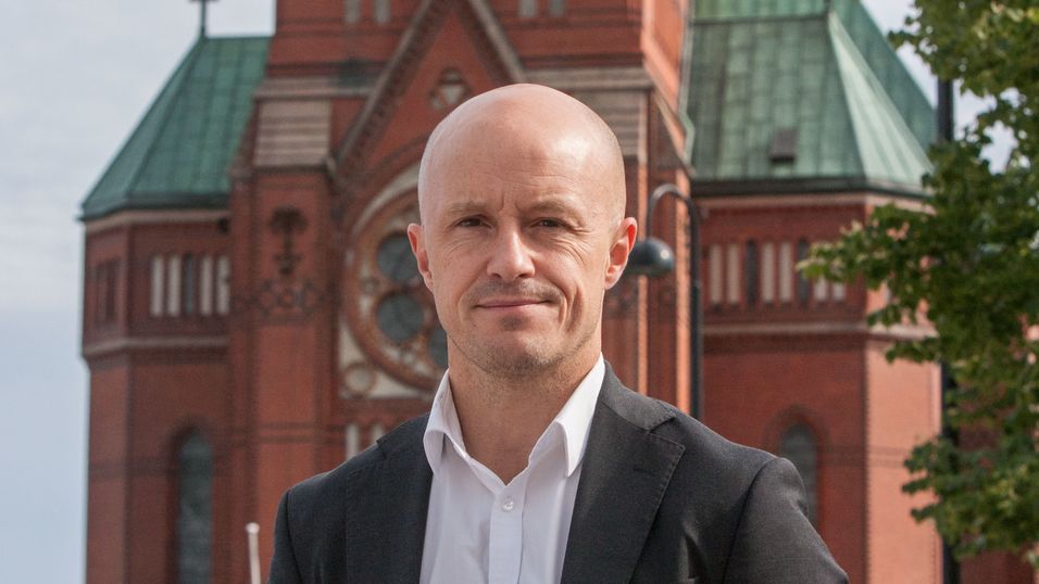 Tidligere Inside Telecom-redaktør Varog Kervarec går inn i rollen som direktør for kommunikasjon og myndighetskontakt i Huawei Norge. Her fotografert under Arendalsuka 2018.