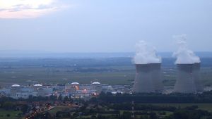 Centrale-nucleaire-Bugey.300x169.jpg