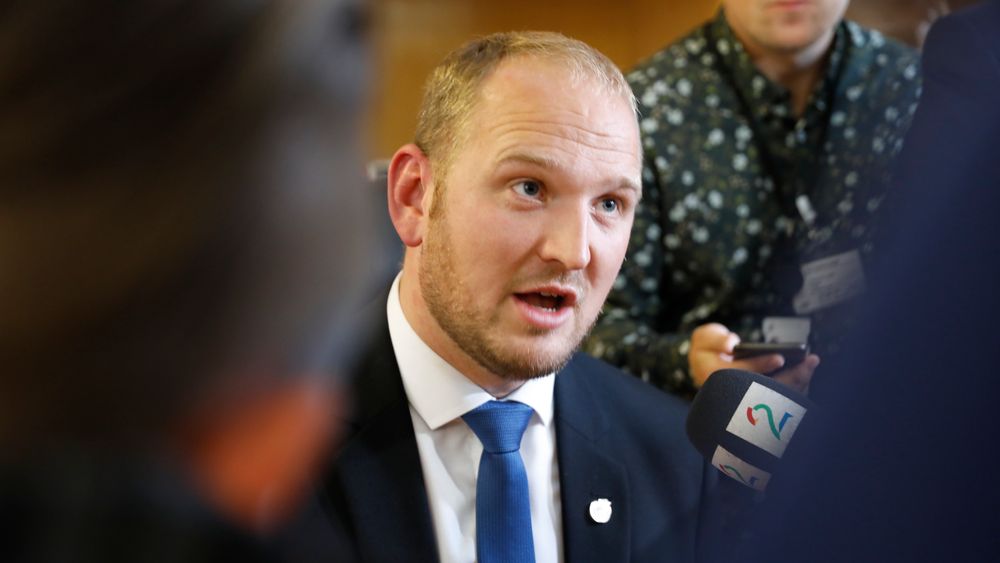 Samferdselsminister Jon Georg Dale (Frp). 