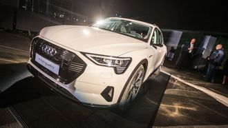 Audi E-Tron får rekkevidde .