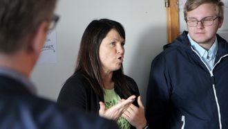 Finansminister Siv Jensen (Frp) på besøk i Breivika barnehage i Bodø.