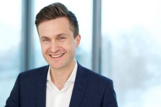 Hans Christian Hansson, direktør for samfunnskontakt og kommunikasjon i Roche.