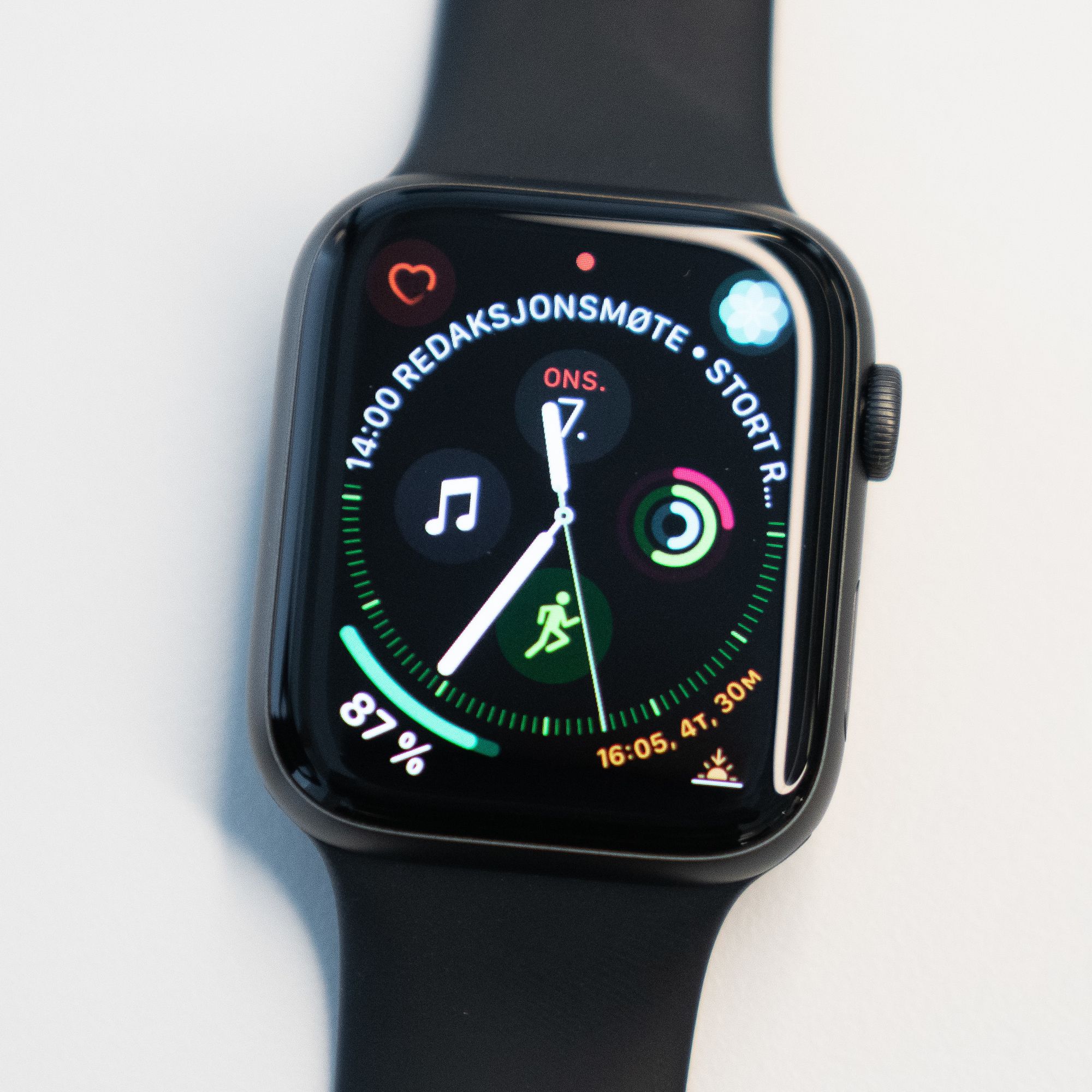 新作通販 ぽん様 Apple Watch 40mm series4 GPS CEL owC6t