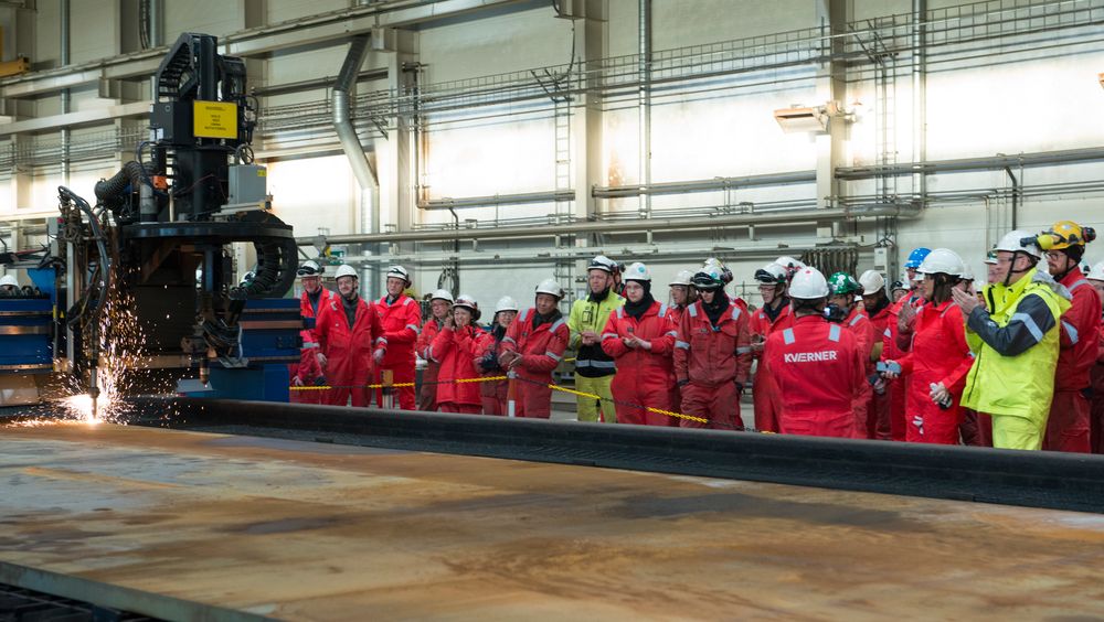 I dag ble det første stålet til Johan Sverdrups andre fase kuttet, på Kværners verft på Stord. Utbyggingen har vært svært viktig for verftet i Sunnhordland.
