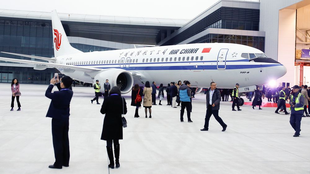 Air Chinas nye B737-8 ble levert lørdag - fra Boeings nye produksjonsanlegg i Zhoushan i Kina.
