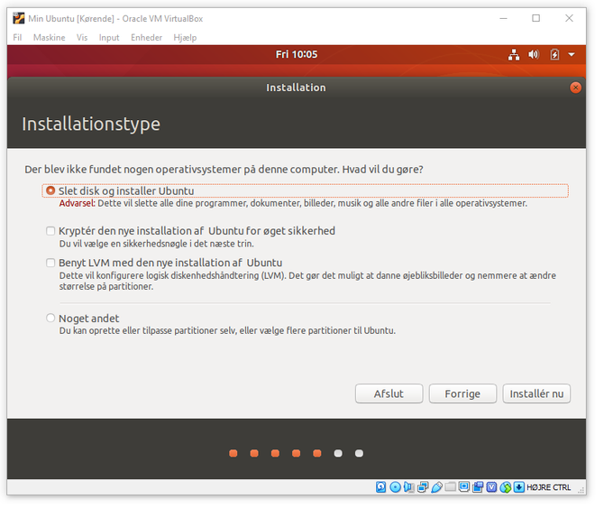 Dialogboks "Installasjon" i Virtualbox, med valg for type installasjon og om man ønsker å kryptere den virtuelle disken.