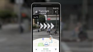 Eksempel på hvordan Visual Positioning Service vil kunne se ut i Google Maps-appen.
