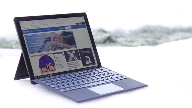 Microsoft Surface Pro 6.