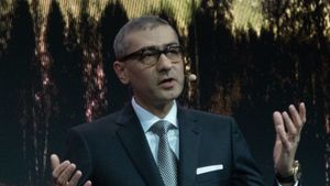 Rajeev-Suri_8389.300x169.jpg