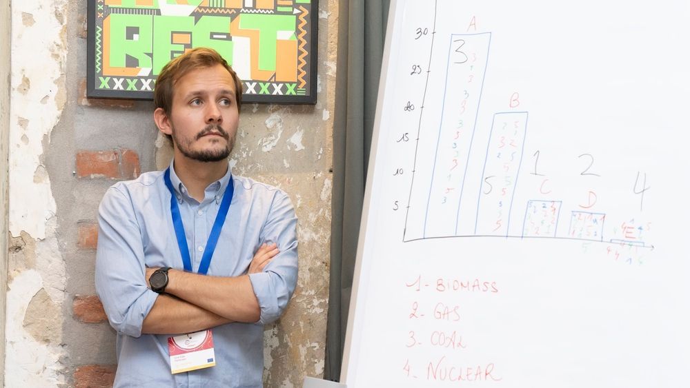 Eirik Eide Pettersen, teknologisjef i det danske oppstartselskapet Seaborg Technologies, står på Forbe's liste «30 under 30».
