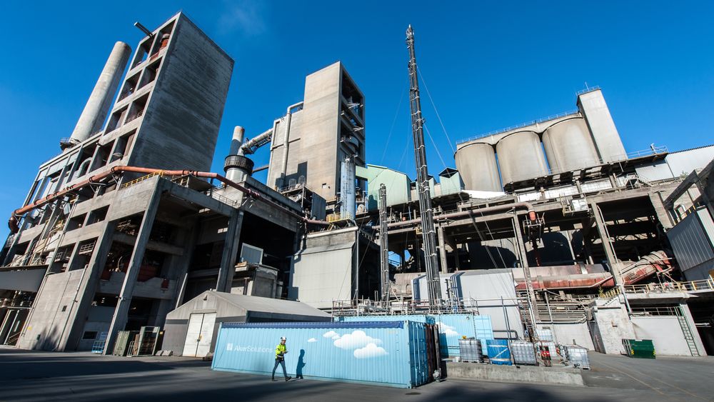 Et norsk-svensk forskningsprosjekt med Sintef i spissen har sett på muligheten for å få ned kostnadene for CO2-fangst, ved å fange bare deler av utslippene til en rekke anlegg, deriblant Norcems sementfabrikk i Brevik.