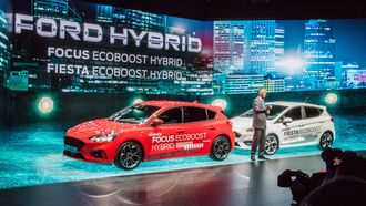 Kommende hybrider, som disse fra Ford, kan tenkes å øke salget av hybrider i Norge.