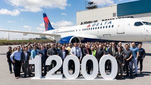 A220-100-DeltaAirLines-Airbus12k-.300x16