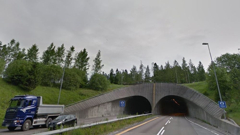 Mesta har fått oppdraget med å vedlikeholde tunneler   i Akershus. Her er Rælings-tunnelen på riksvei 159.