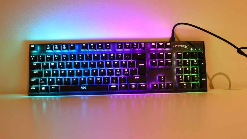 TEST: HyperX Alloy FPS RGB Gamer.no TEST: HyperX Alloy Elite 2 Gamer.no