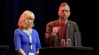 Landsmøtet til PBL - politisk debatt. Trude Teige, Mathilde Tybring-Gjedde, Hans Fredrik Grøvan, Jon Gunnes, Marit Arnstad, Martin Henriksen, Anne Lindboe og Audun Lysbakken.