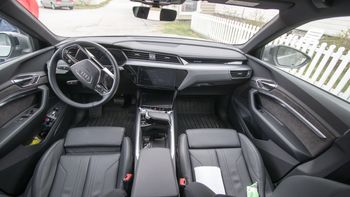 Audi E-Tron interiør.