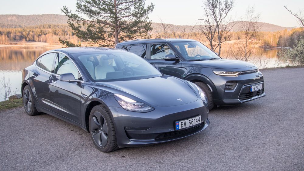 Ifølge flere norske forsikringsselskaper er Tesla og Kias elbiler verstinger på skadestatistikken. 
