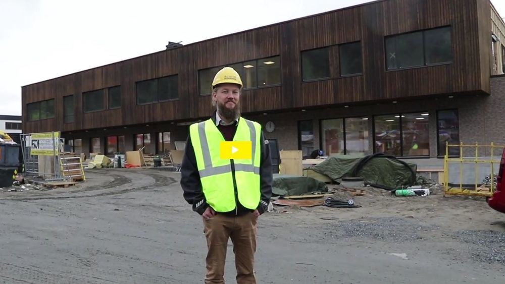 Hallvard Benum er prosjektleder for det prisvinnende prosjektet ved Vestsiden ungdomsskole. Se video lenger ned i saken.