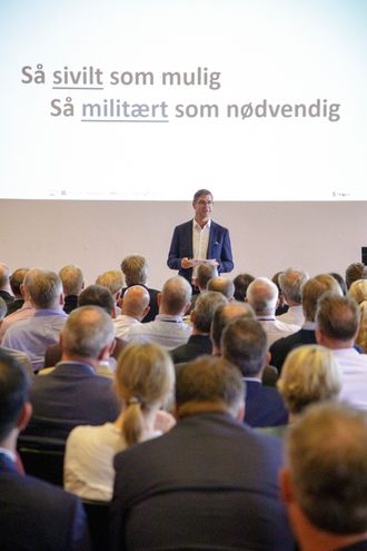 Men hvordan kan man si at en skytjeneste er militær nok? Noe av det viktigste er nasjonal råderett over data, utstyr og kompetanse i de situasjoner i som krever det, sa teknologisjef Tor Neset i Sopra Steria..