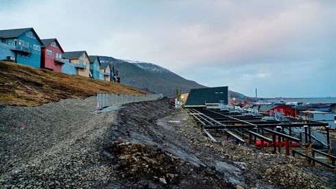 Nå står boligene som er tilpasset klimaendringene klare på Svalbard