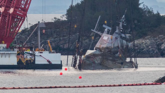 Lakk drivstoff: Kystverket spurte ikke Miljødirektoratet om råd etter fregatthavariet