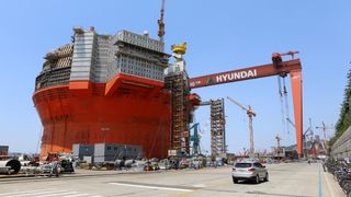 Vekten på Goliat økte fra 18.000 til 30.000 tonn: – Både Hyundai og Eni mistet fullstendig styringen