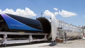 hyperloop-one-pod-2.300x169.jpg