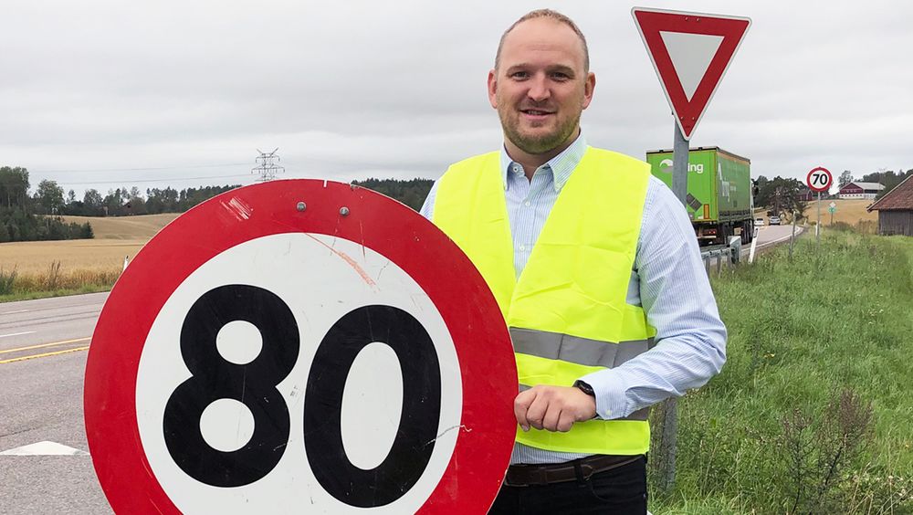 Langs E18 i Akershus vil samferdselsminister Jon Georg Dale justere fartsgrensen opp fra 70 til 80 kilometer i timen. Men i 2011 ble farten satt ned her for å få ned ulykkesrisikoen.