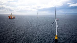 [Extra] The offshore wind project worth NOK 5 billion will cut 200,000 tonnes of CO2 a year.  But the fields emit almost 1.2 million tonnes thumbnail