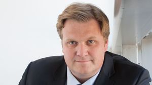 Lars-Ryen-Mill_42.300x169.jpg