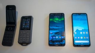 Veldig billig og billig: Nokia kommer med to veldig billige nisjetelefoner og to smarttelefoner i mellomsegmentet.