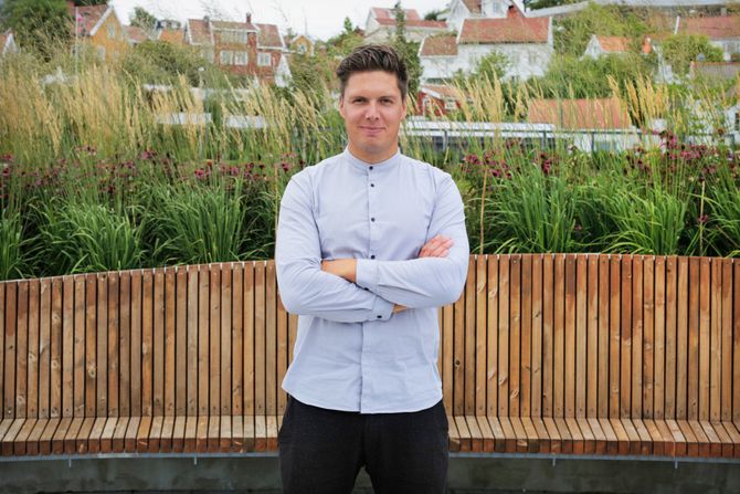 Programleder Andreas Wahl i NRKs Folkeopplysningen.