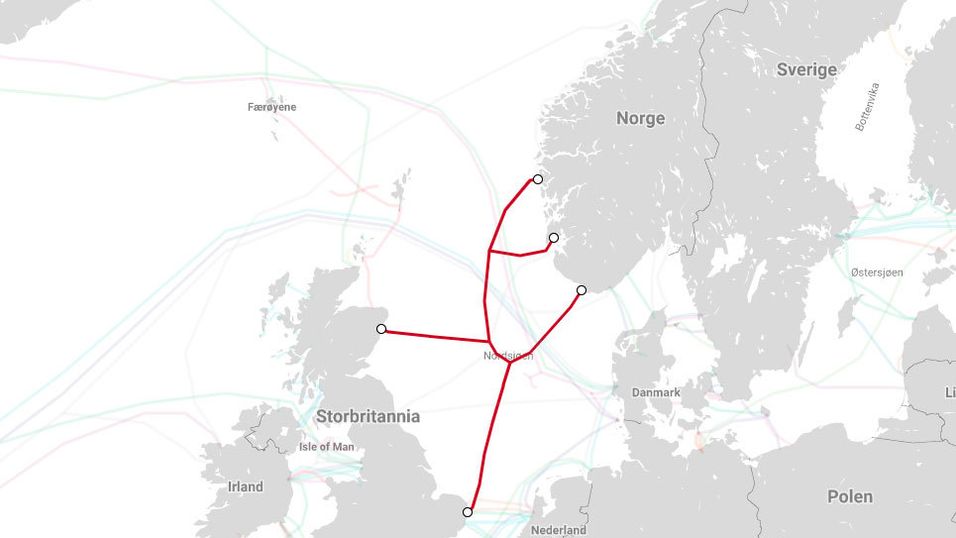 Her er Tampnets sjøfiberkabelnettverk i Nordsjøen, slik Telegeography har registrert det. Den siste kabelen, til Aberdeen i Skottland, ble lagt i sommer og tas i bruk i disse dager. Dette nettet mener Tampnet er et godt alternativ til å rute datatrafikken via Sverige.