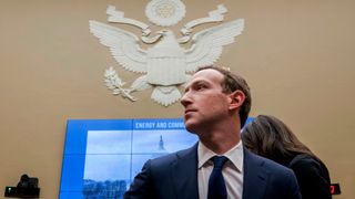 Facebook-sjef Mark Zuckerberg møtte til høring i handels- og energikomiteen i Representantenes hus i forrige måned.
