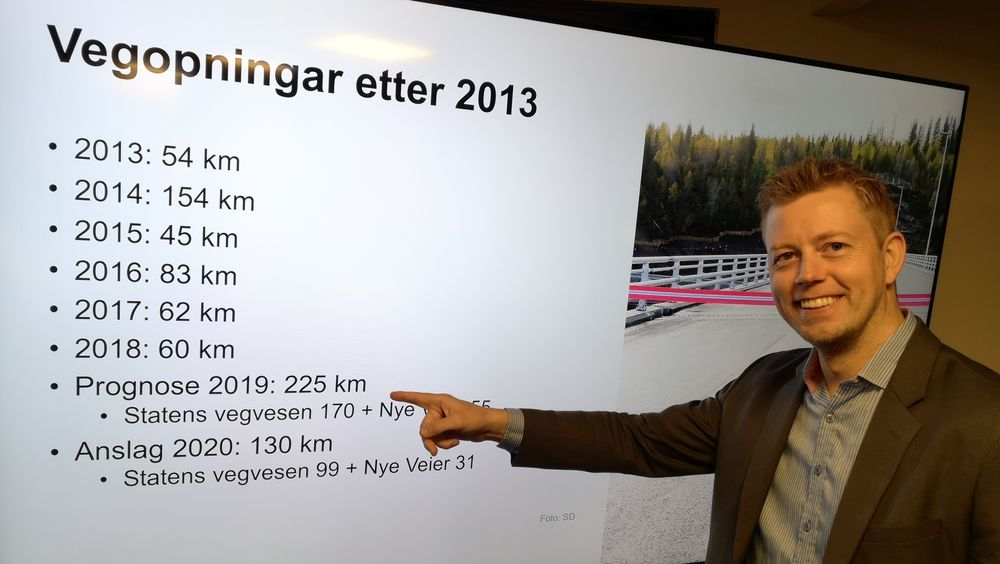 Statssekretær Tommy Skjervold i Samferdselsdepartementet gleder seg over rekordmange nyåpnede veikilometere i 2019.
