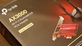 Denne adapteren gir wifi 6-støtte til den stasjonære PC-en din.