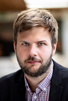 - Bilbransjen kommer til å trenge enhver tilgjengelig mekanikere fremover, sier Egil Steinsland i Norges Bilbransjeforbund.
