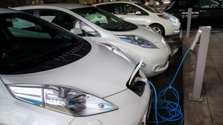 Nå blir det slutt på gratis parkering for elbiler i Oslo