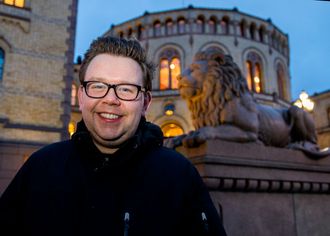 Forfatteren Kim Arne Hammerstad, som kommer med en bok til uka om politiske skandaler i norsk politikk.