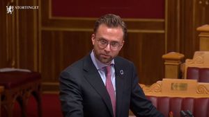 /2516/2516606/Nikolai-Astrup-Stortinget.300x169.jpg
