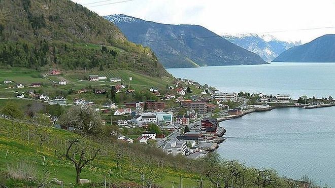 Leikanger barneskule søkjer vikar - Porten.no