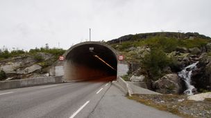 Vegvesenet vil bruke 2-3 somre på å ruste opp E134-tunnelene på Haukelifjell