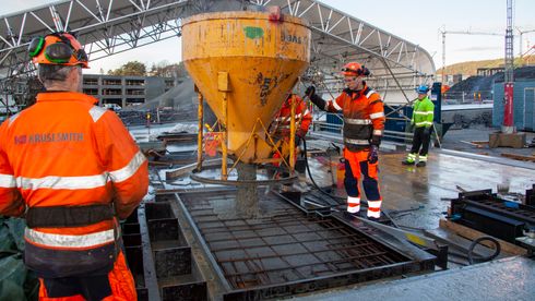 Nye Stavanger Universitetssykehus får betongsøylene støpt på byggeplassen