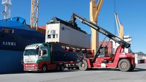 /2533/2533132/container---fra-veg-til-sjo---skutvika-alesund---foto-olav-helge-matvik.300x169.jpg