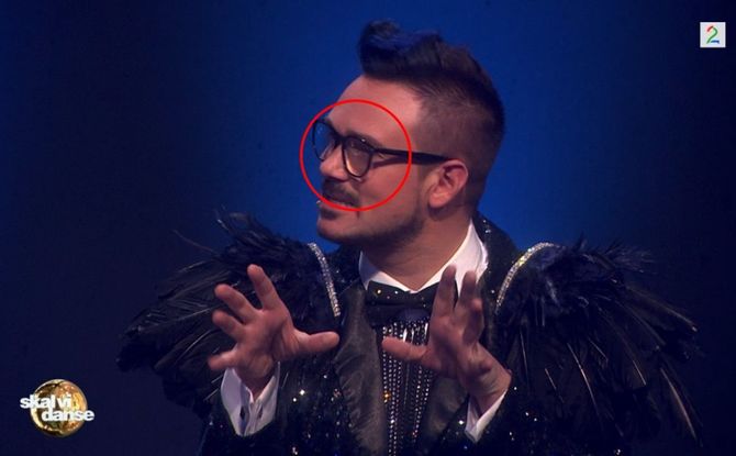 SKAL VI DANSE: Brillene til TV 2-dommar Tore Petterson er betalt produktplassering av Brilleland.
