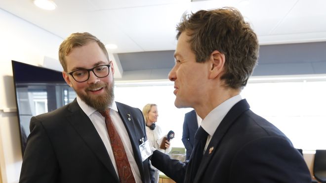 Ingen løfter om ferjepenger til kystfylkene